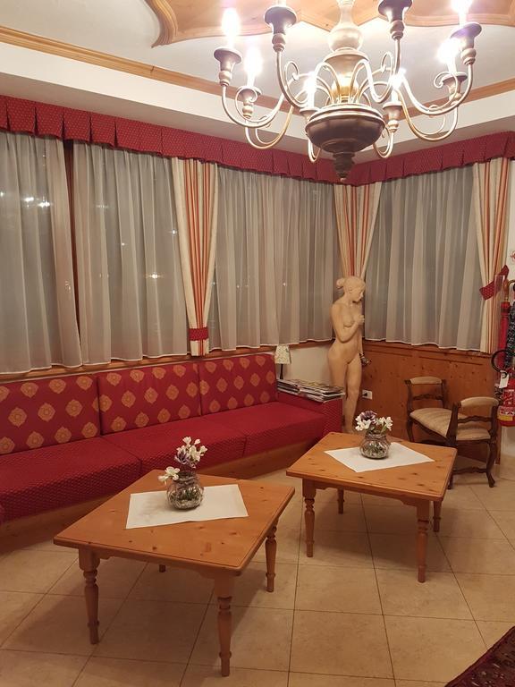 Hotel Garni Posta Forno di Zoldo Luaran gambar